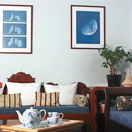 Kalma Hotel 3*