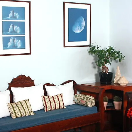 Kalma Hotel 3*