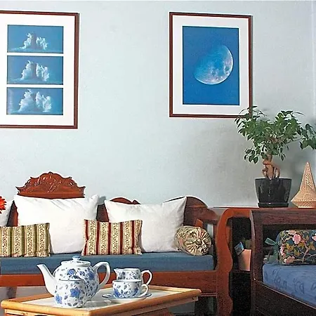 Kalma Hotel Mesariá