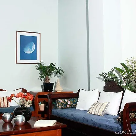 Kalma Hotel 3*