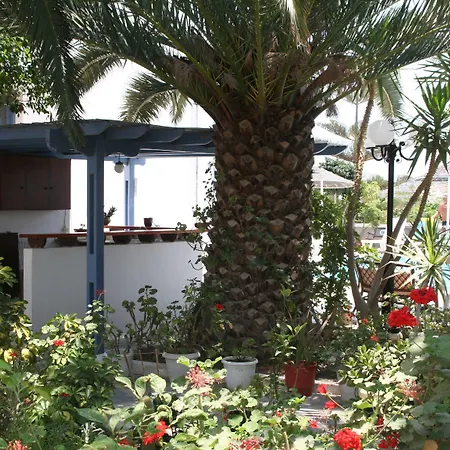 Kalma Hotel Mesariá